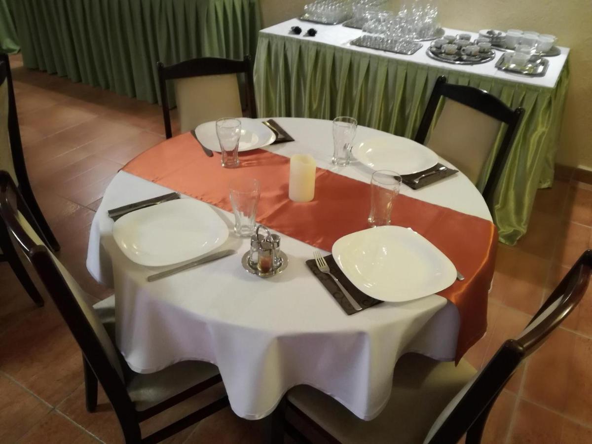 Szilvia Panzio Gyomaendrod Bed and Breakfast Εξωτερικό φωτογραφία