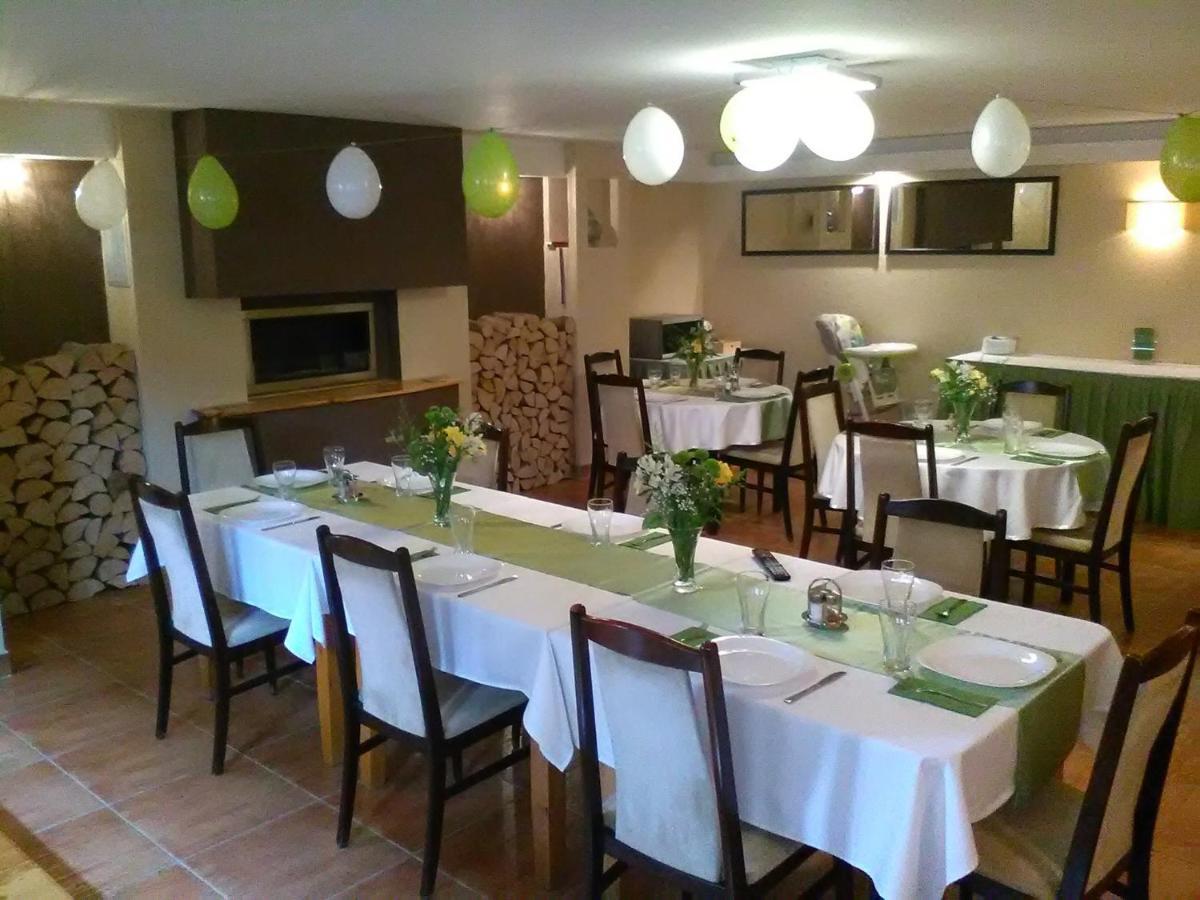 Szilvia Panzio Gyomaendrod Bed and Breakfast Εξωτερικό φωτογραφία