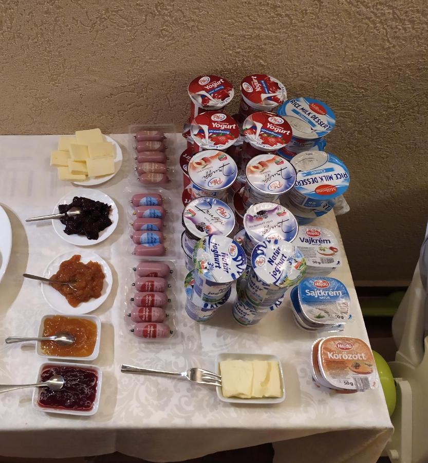 Szilvia Panzio Gyomaendrod Bed and Breakfast Εξωτερικό φωτογραφία