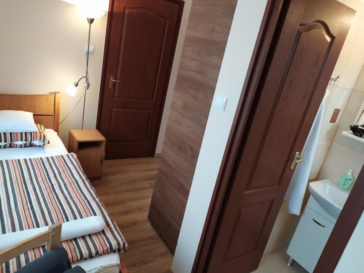 Szilvia Panzio Gyomaendrod Bed and Breakfast Εξωτερικό φωτογραφία