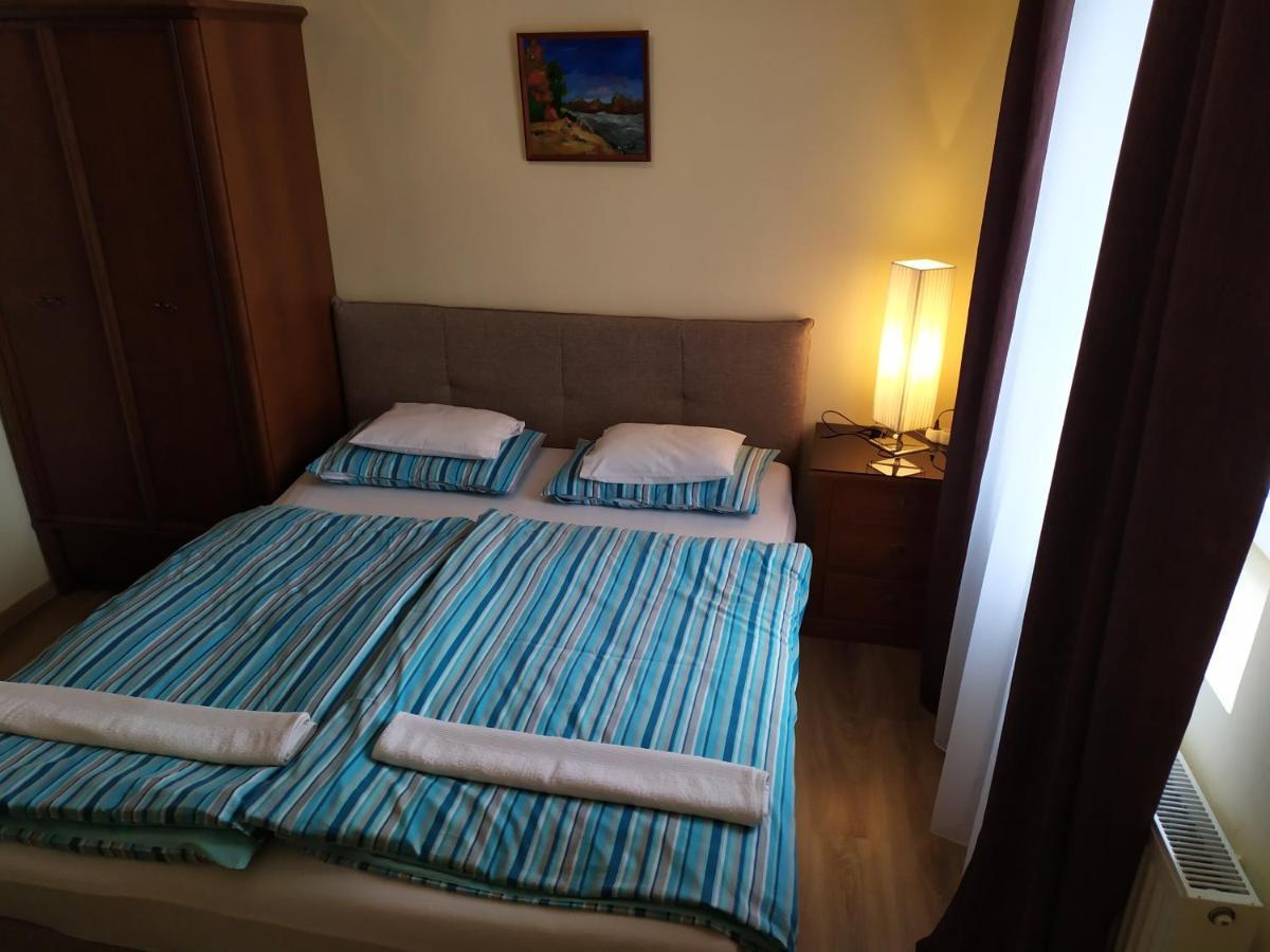 Szilvia Panzio Gyomaendrod Bed and Breakfast Εξωτερικό φωτογραφία