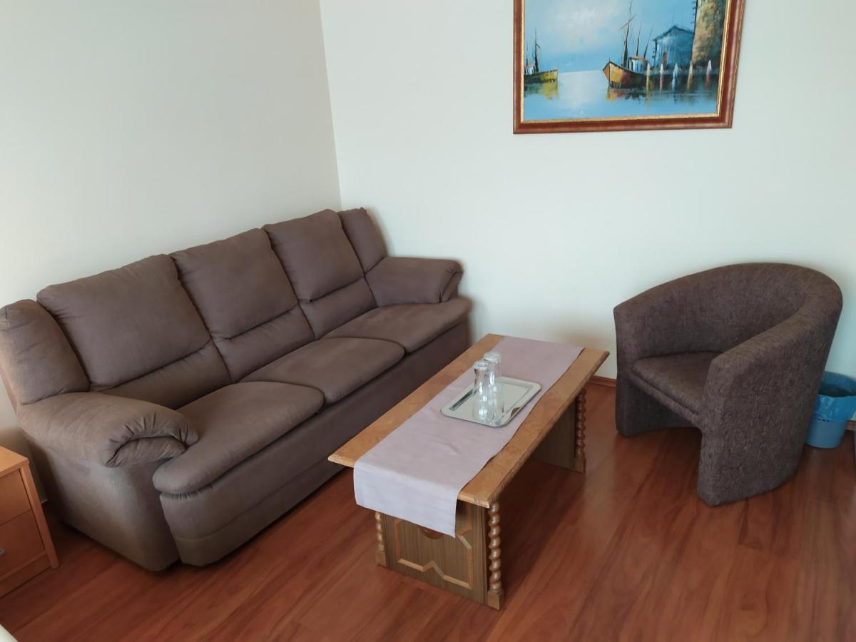 Szilvia Panzio Gyomaendrod Bed and Breakfast Εξωτερικό φωτογραφία