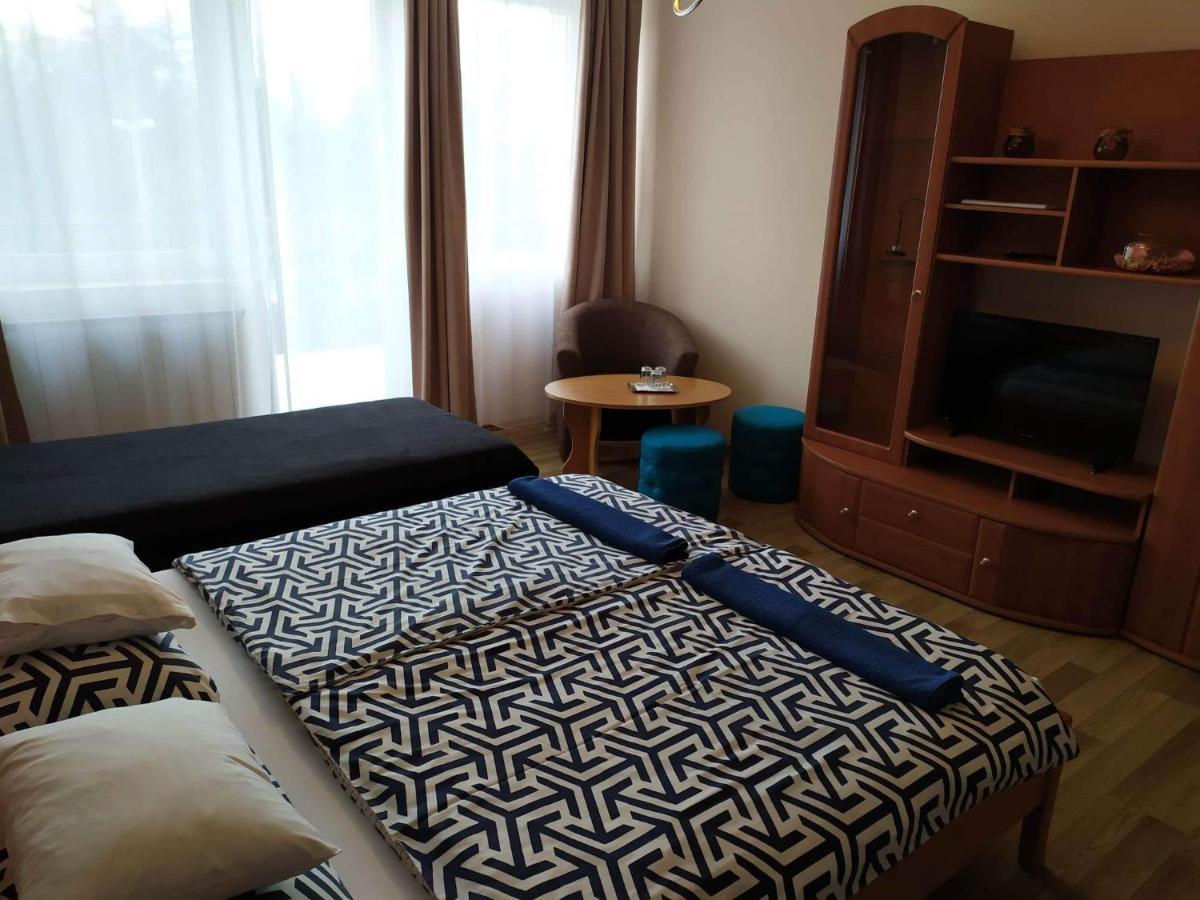 Szilvia Panzio Gyomaendrod Bed and Breakfast Εξωτερικό φωτογραφία
