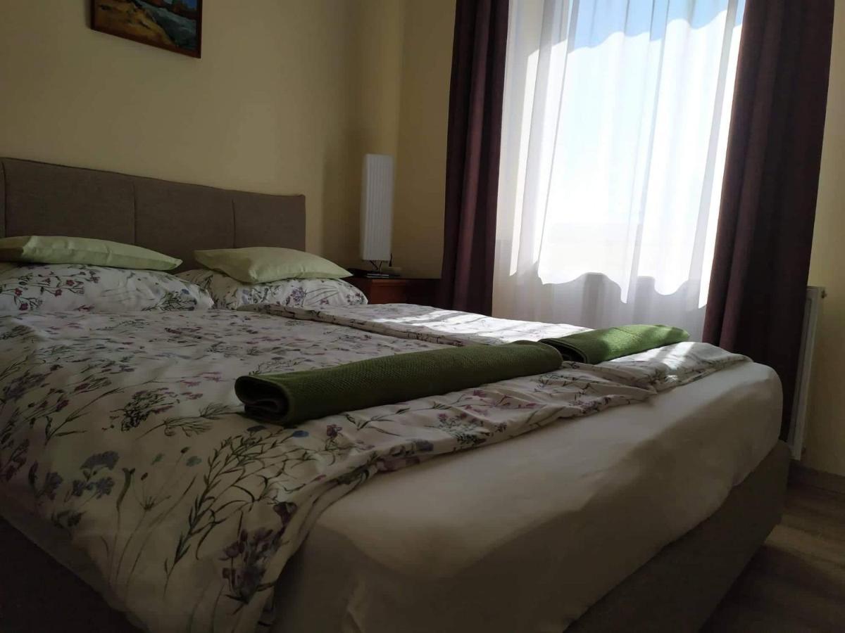 Szilvia Panzio Gyomaendrod Bed and Breakfast Εξωτερικό φωτογραφία
