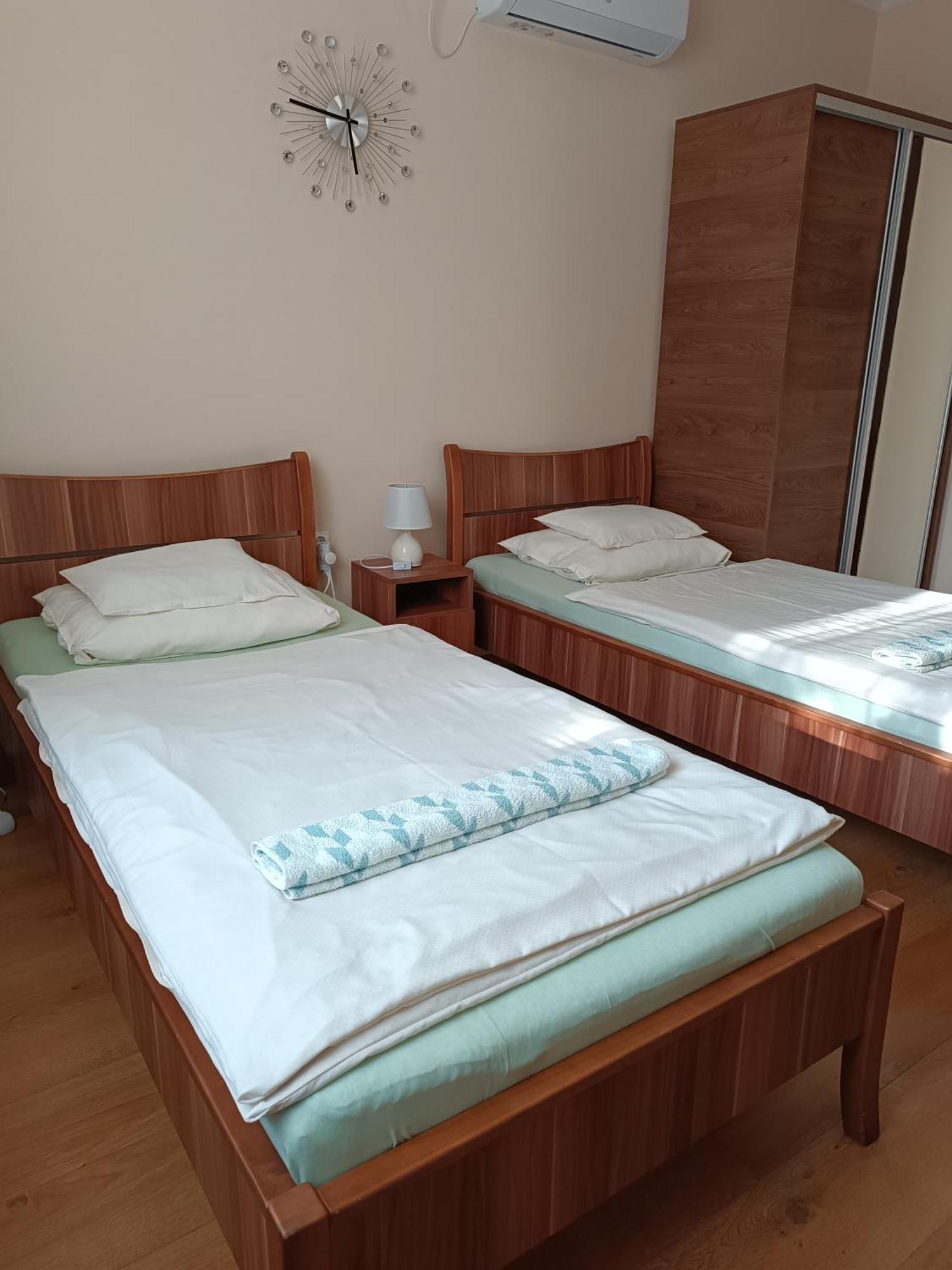 Szilvia Panzio Gyomaendrod Bed and Breakfast Εξωτερικό φωτογραφία