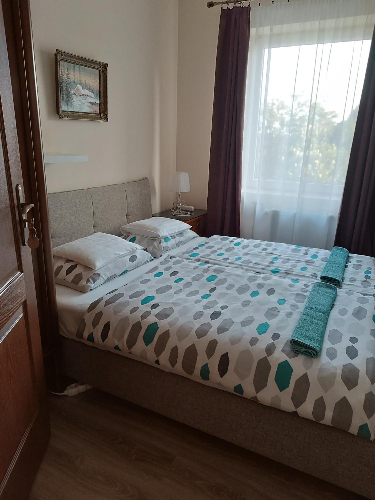 Szilvia Panzio Gyomaendrod Bed and Breakfast Εξωτερικό φωτογραφία